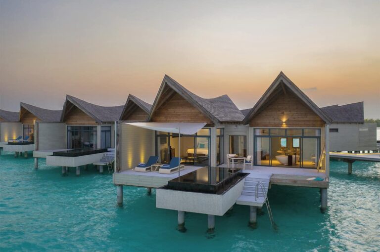 movenpick-overwater-villa
